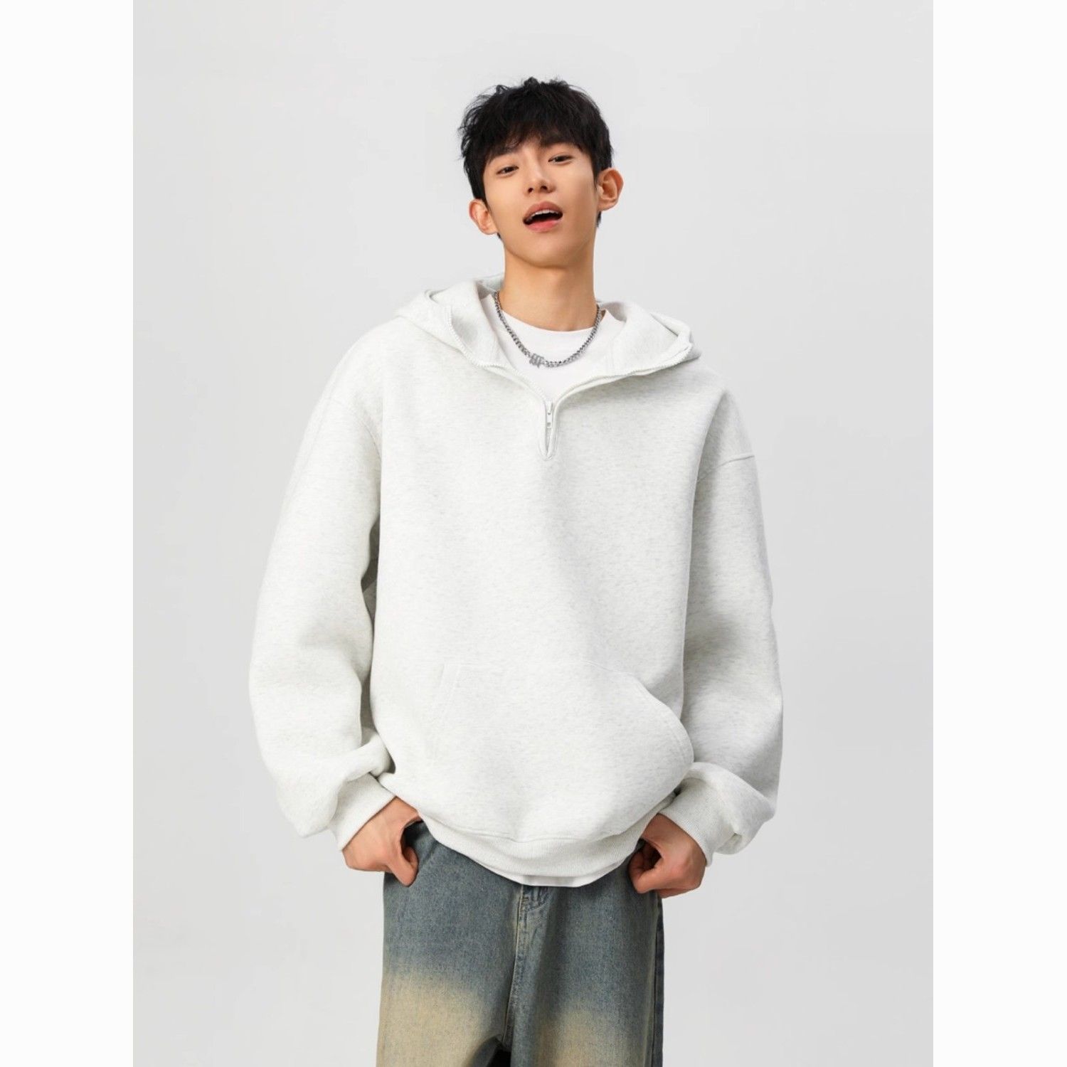 Street Fashion History - Mens With Hat Hoodies Man Zip