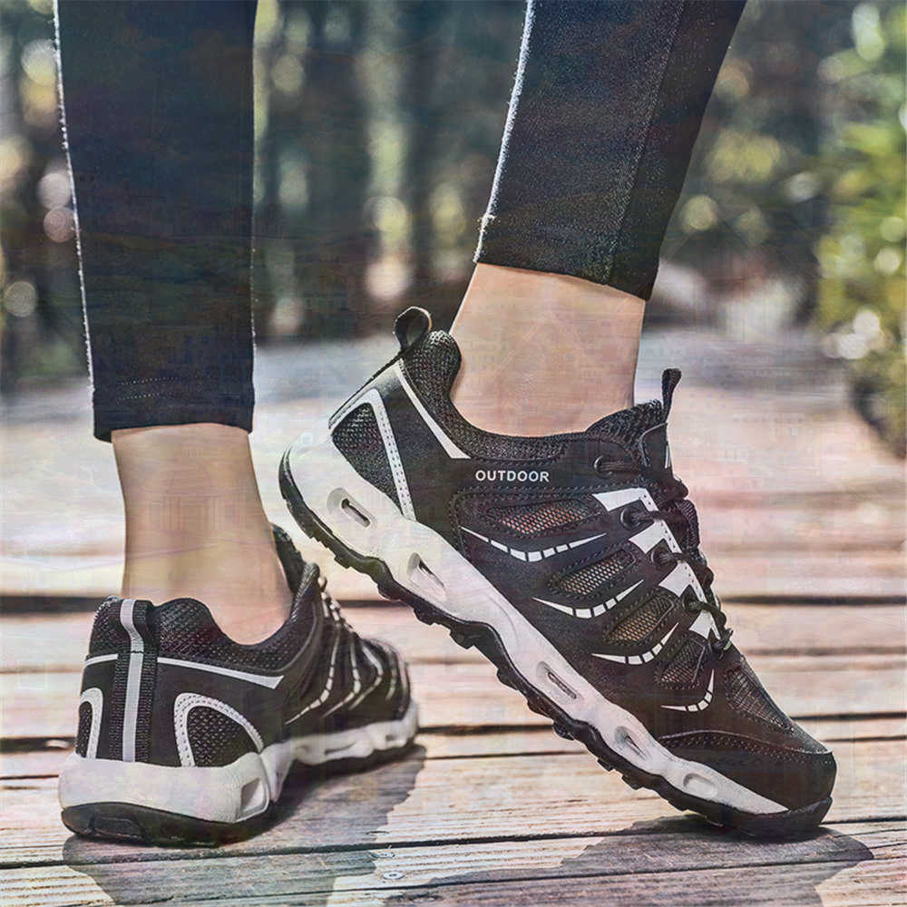 Sumer Round Tip Silver Sneaker - Street Fashion For Short Guys 评论和价格